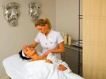 Oliwska Dolina Couette-café 5*