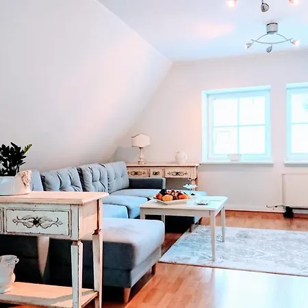 Oliwska Dolina Couette-café 5*