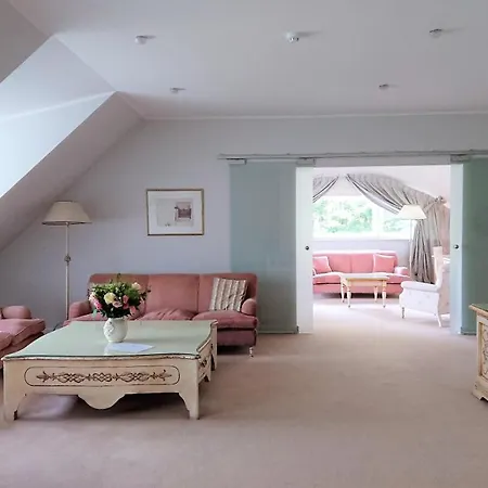 Couette-café Oliwska Dolina 5*