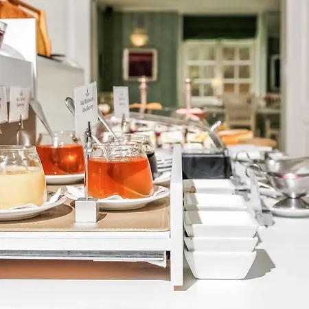 Oliwska Dolina Couette-café 5*