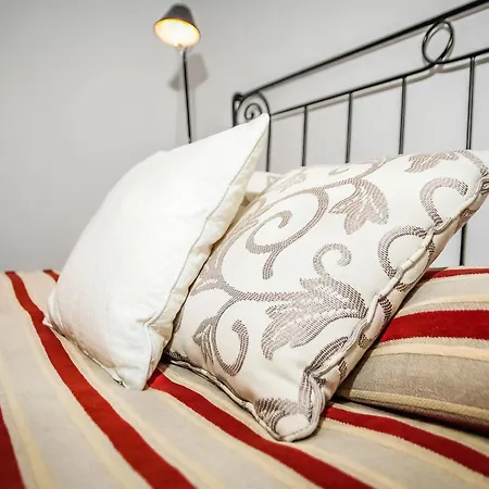 Couette-café Oliwska Dolina 5*