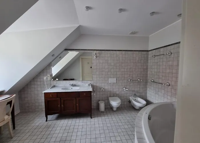 Bed and Breakfast Oliwska Dolina